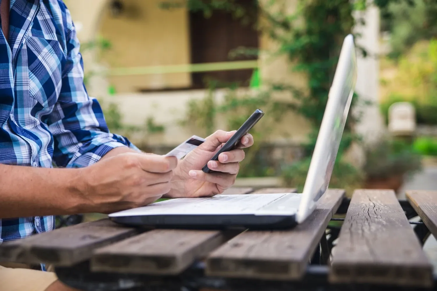 Contractors, Is Your Online Presence Helping or Hurting Your Business?